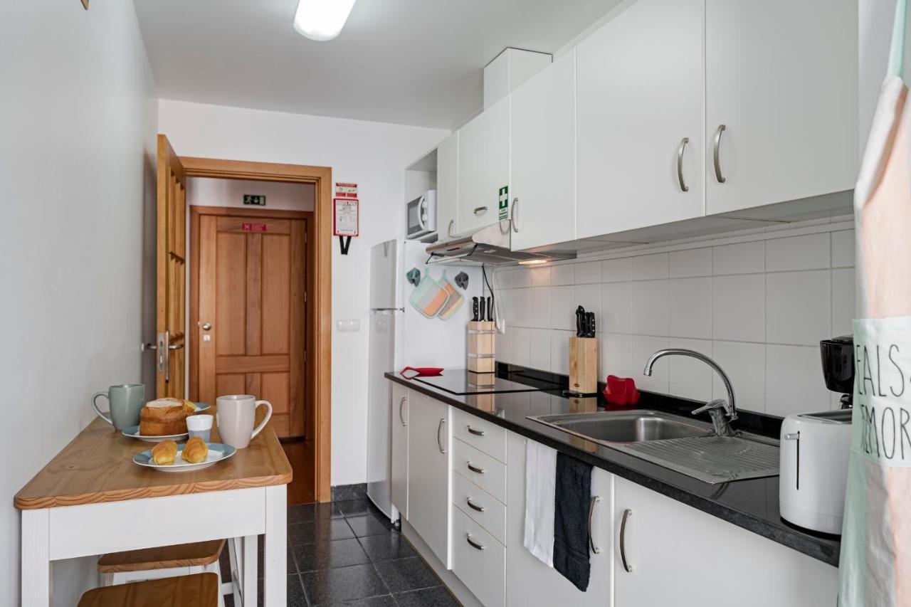 Apartamento Lobo Marinho By An Island Apart Santa Cruz  Bagian luar foto
