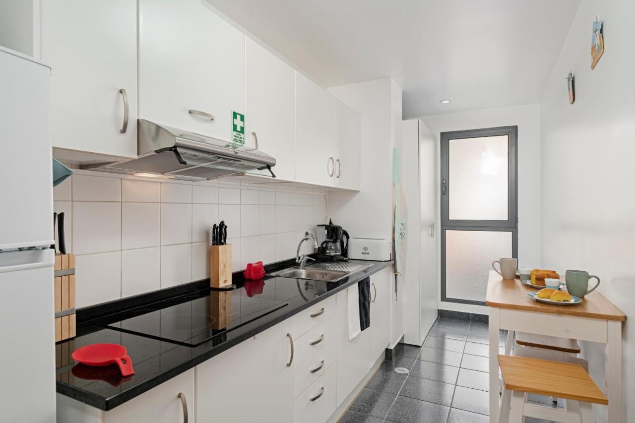 Apartamento Lobo Marinho By An Island Apart Santa Cruz  Bagian luar foto